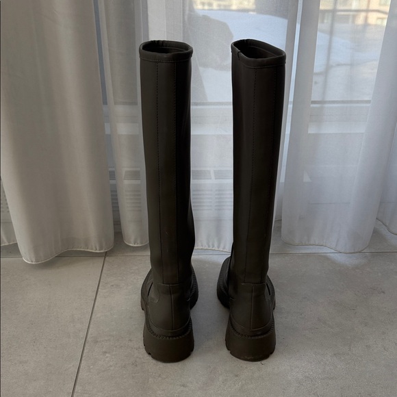 Zara Khaki green Rain Boots - Picture 9 of 12